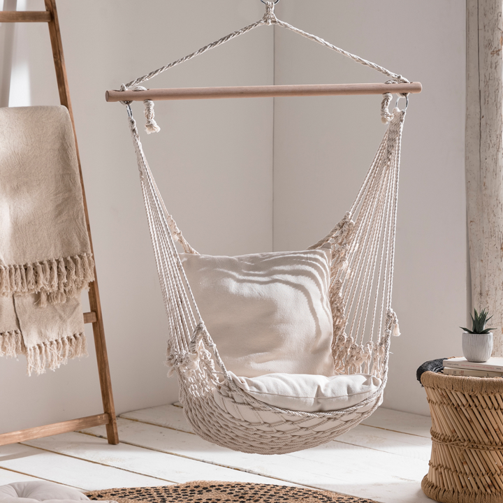 Fauteuil suspendu bohème 2 coussins écru design macramé