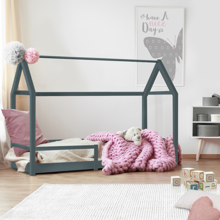 Cama cabaña infantil NESSI 90 x 190 cm gris con somier de láminas y barandillas