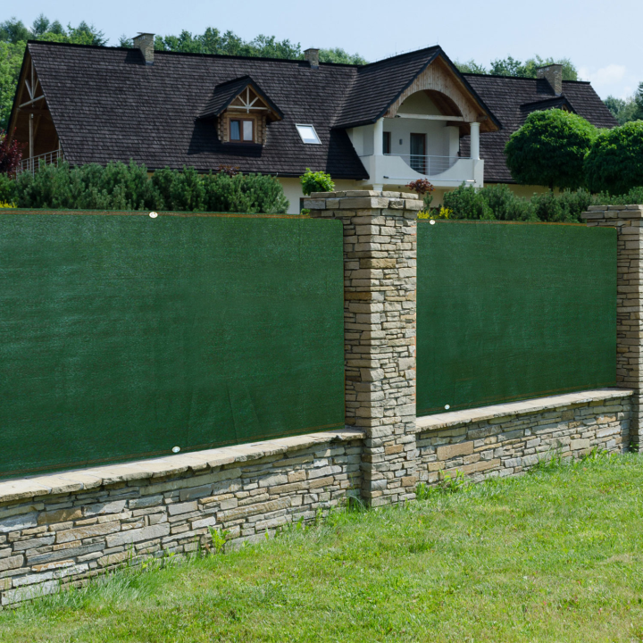 Brise vue renforcé 1 x 10 M vert 90 gr/m² classique