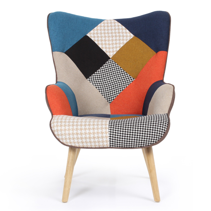 Fauteuil scandinave IVAR avec repose pieds en tissu patchwork multicouleurs et imprimé pied de poule